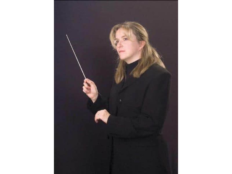 Conductor Danielle Aullier